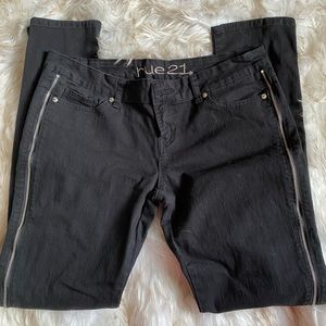Rue 21 Zipper Jeans